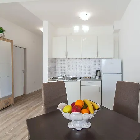 Bel&rus Hestia 2 Apartament *
